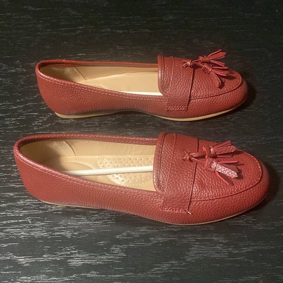 Women's Tassel Loafers - Brown Size 7 - Picture 3 of 9